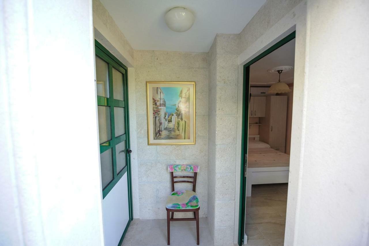 Apartment Nina Promajna Exterior foto